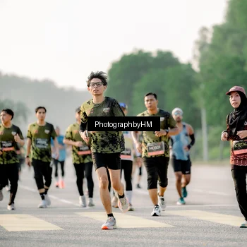 Runner Photo 6685243