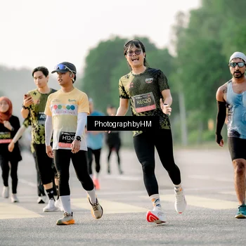 Runner Photo 6685338