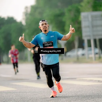 Runner Photo 6685399