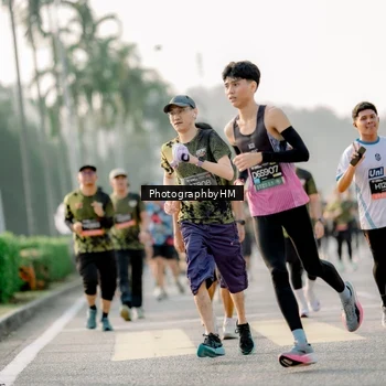 Runner Photo 6685416