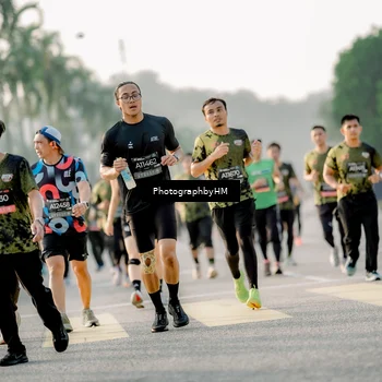 Runner Photo 6685493