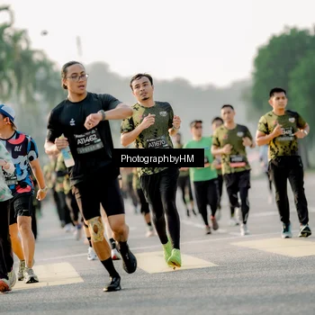 Runner Photo 6685501