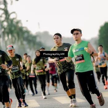 Runner Photo 6685570