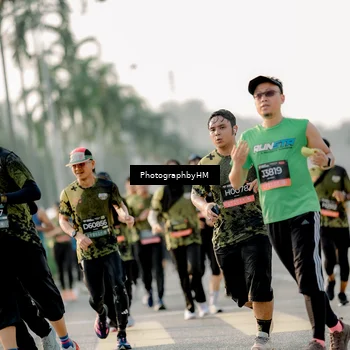 Runner Photo 6685575
