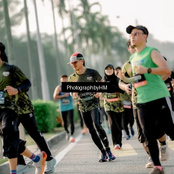 Runner Photo 6685590