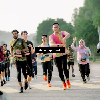 Runner Photo 6685591