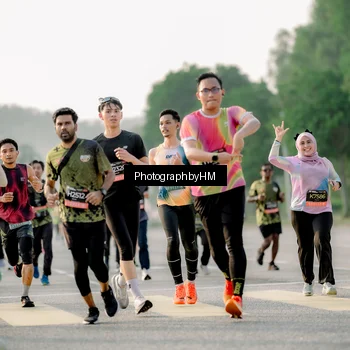 Runner Photo 6685593