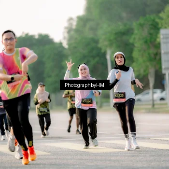Runner Photo 6685599