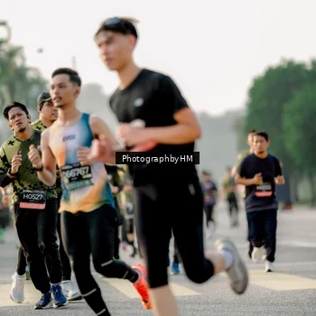 Runner Photo 6685624