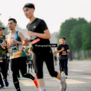 Runner Photo 6685625