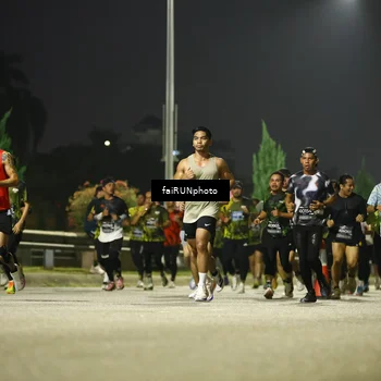 Runner Photo 6685948