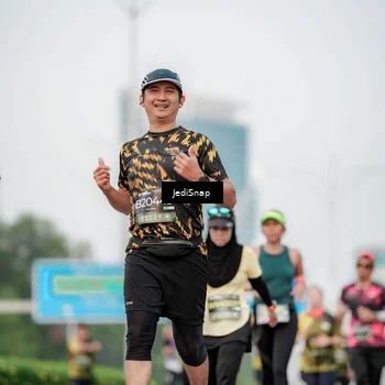 Runner Photo 6686139
