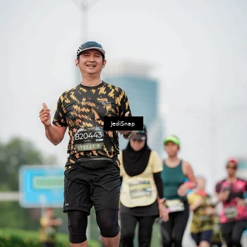 Runner Photo 6686162