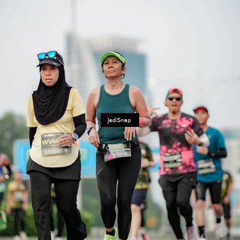 Runner Photo 6686244