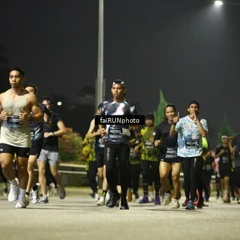 Runner Photo 6686254