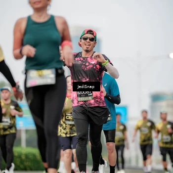 Runner Photo 6686282