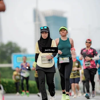 Runner Photo 6686283