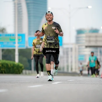 Runner Photo 6686314