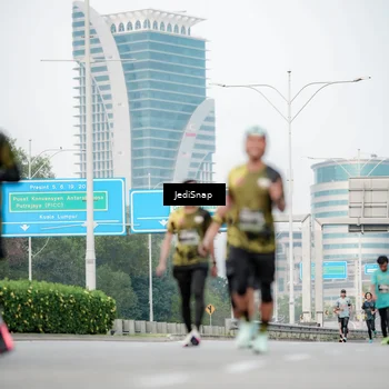 Runner Photo 6686337