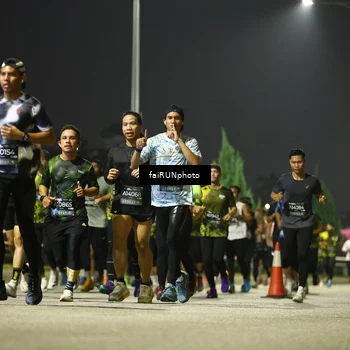 Runner Photo 6686352
