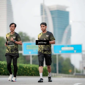 Runner Photo 6686414