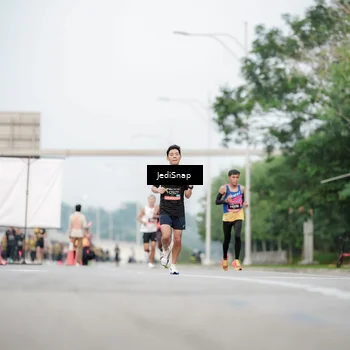 Runner Photo 6686445