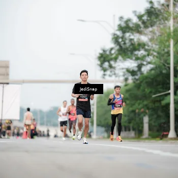 Runner Photo 6686459