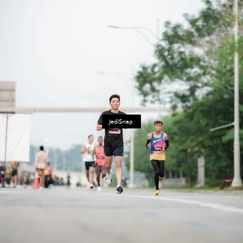 Runner Photo 6686583