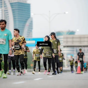 Runner Photo 6686690