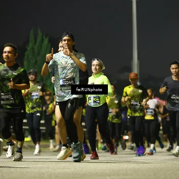 Runner Photo 6686696