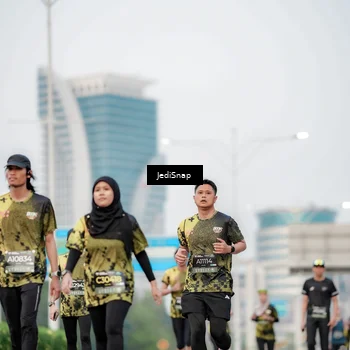 Runner Photo 6686762