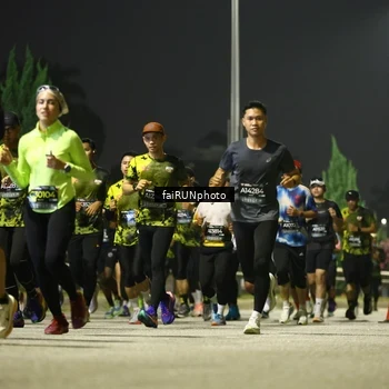 Runner Photo 6686763