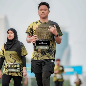 Runner Photo 6686792