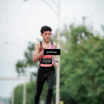 Runner Photo 6686799