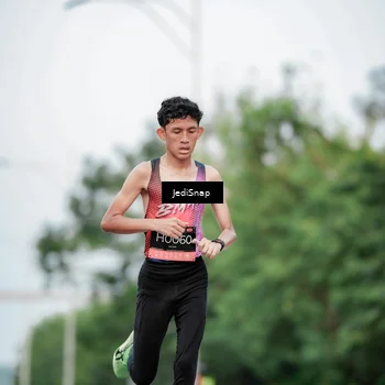Runner Photo 6686805