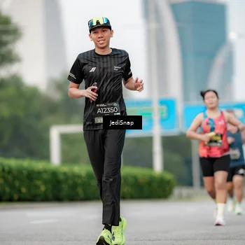 Runner Photo 6686834