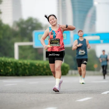 Runner Photo 6686845