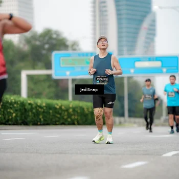 Runner Photo 6686846