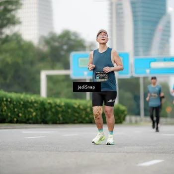 Runner Photo 6686862