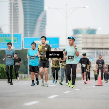 Runner Photo 6686885