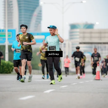 Runner Photo 6686902
