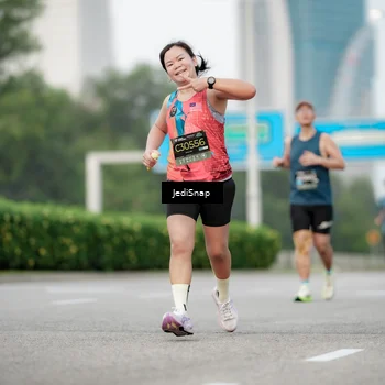 Runner Photo 6686903