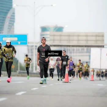 Runner Photo 6687039