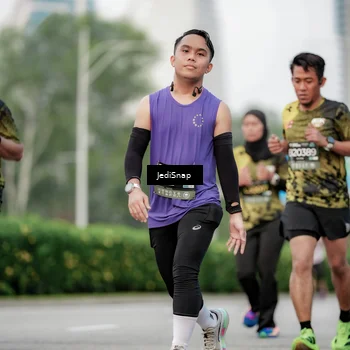Runner Photo 6687274