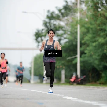 Runner Photo 6687309