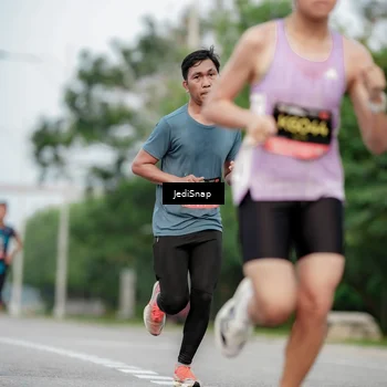Runner Photo 6687410