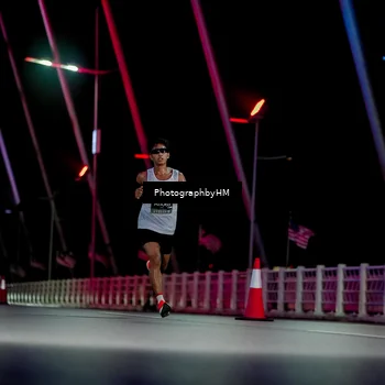 Runner Photo 6687430