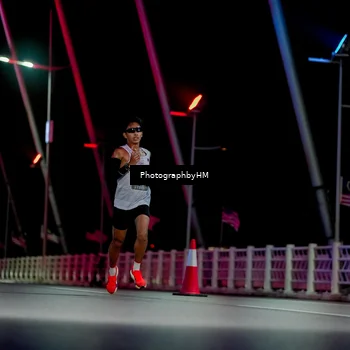 Runner Photo 6687433