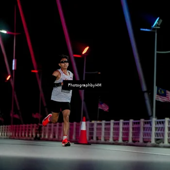 Runner Photo 6687435