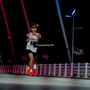 Runner Photo 6687437